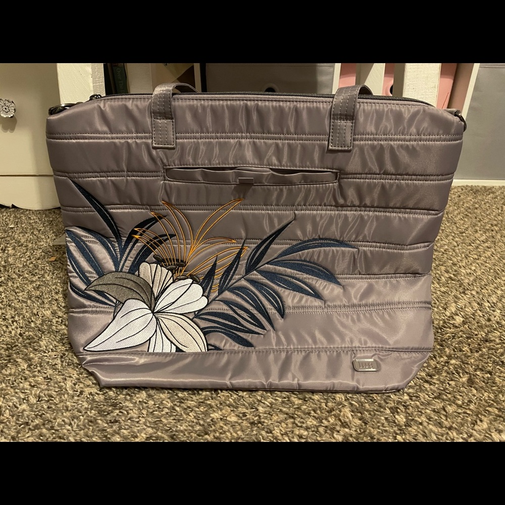 NWT Lug Apollo Tote Lily Grey SOLD OUT COLOR PATTERN